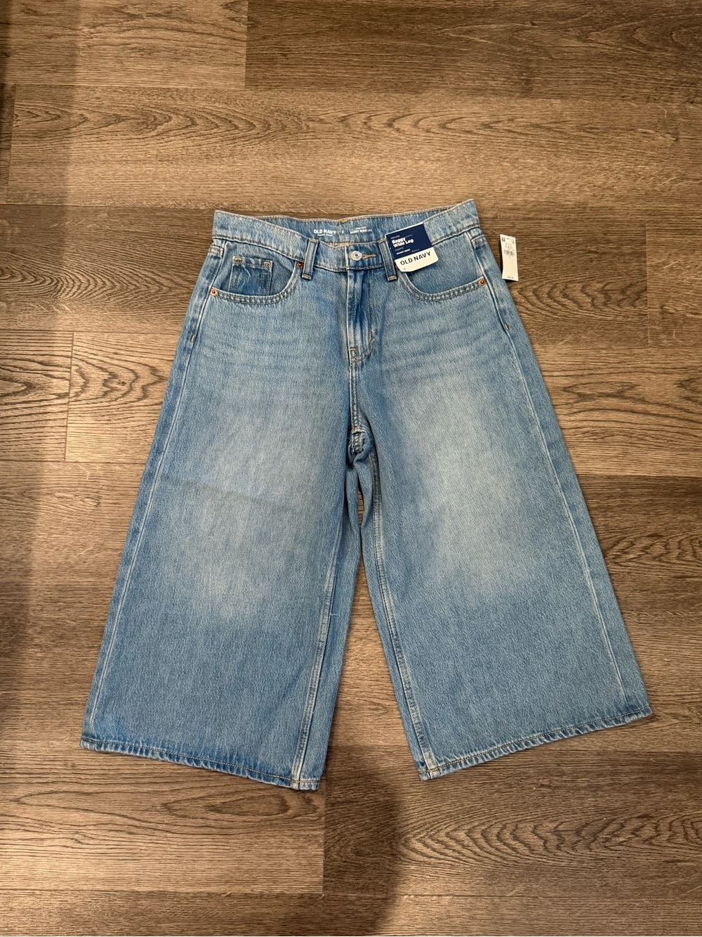 New tag high rise baggy wide leg cullote jeans